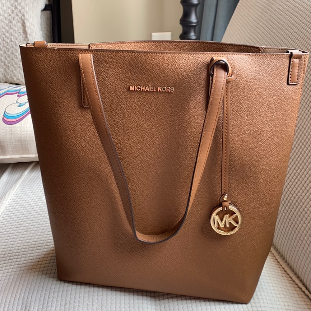 Michael Kors Brown Travel Tote (GREAT CONDITION)